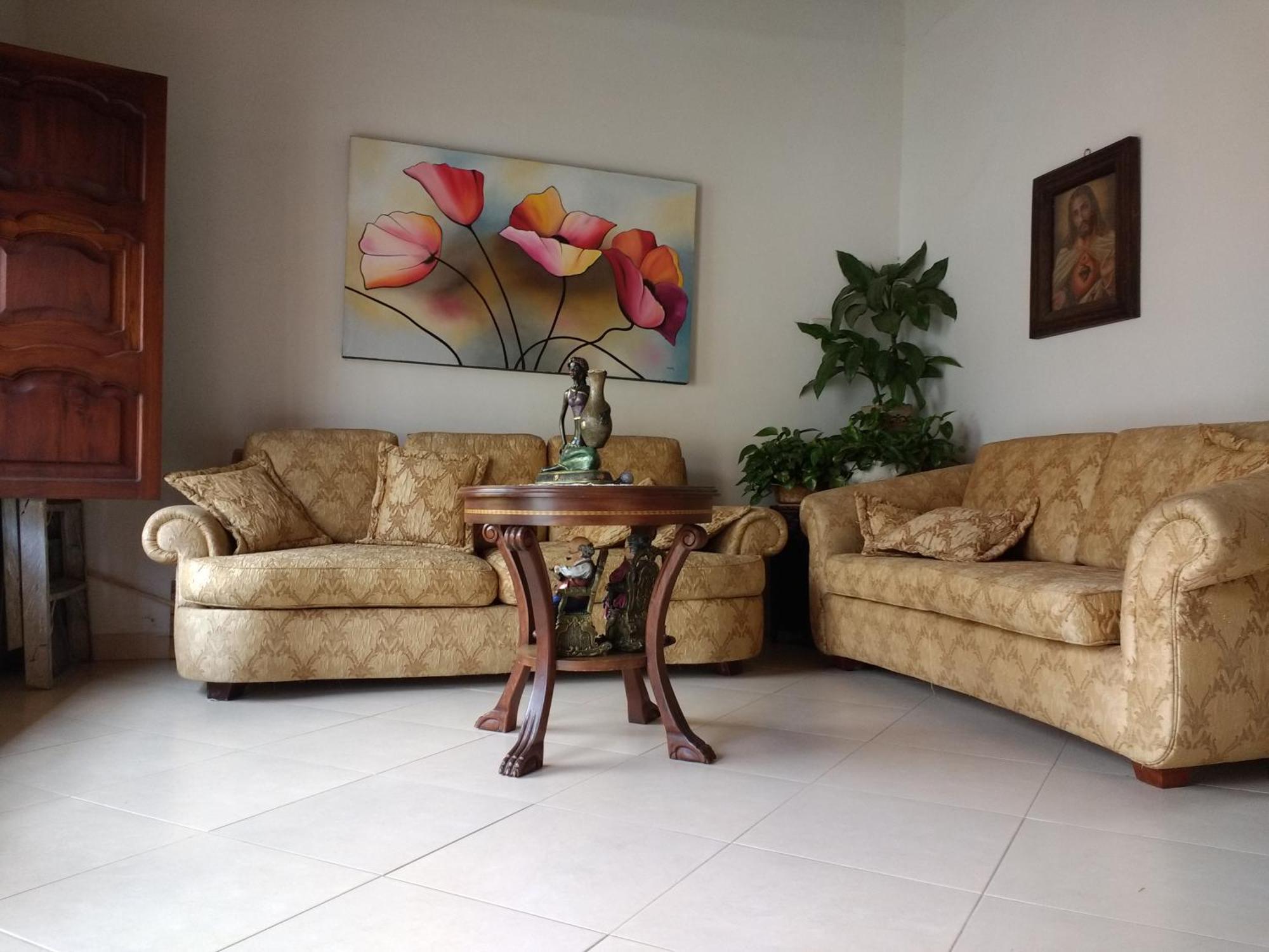חרדין Hostal Famihotel Fundadores מראה חיצוני תמונה