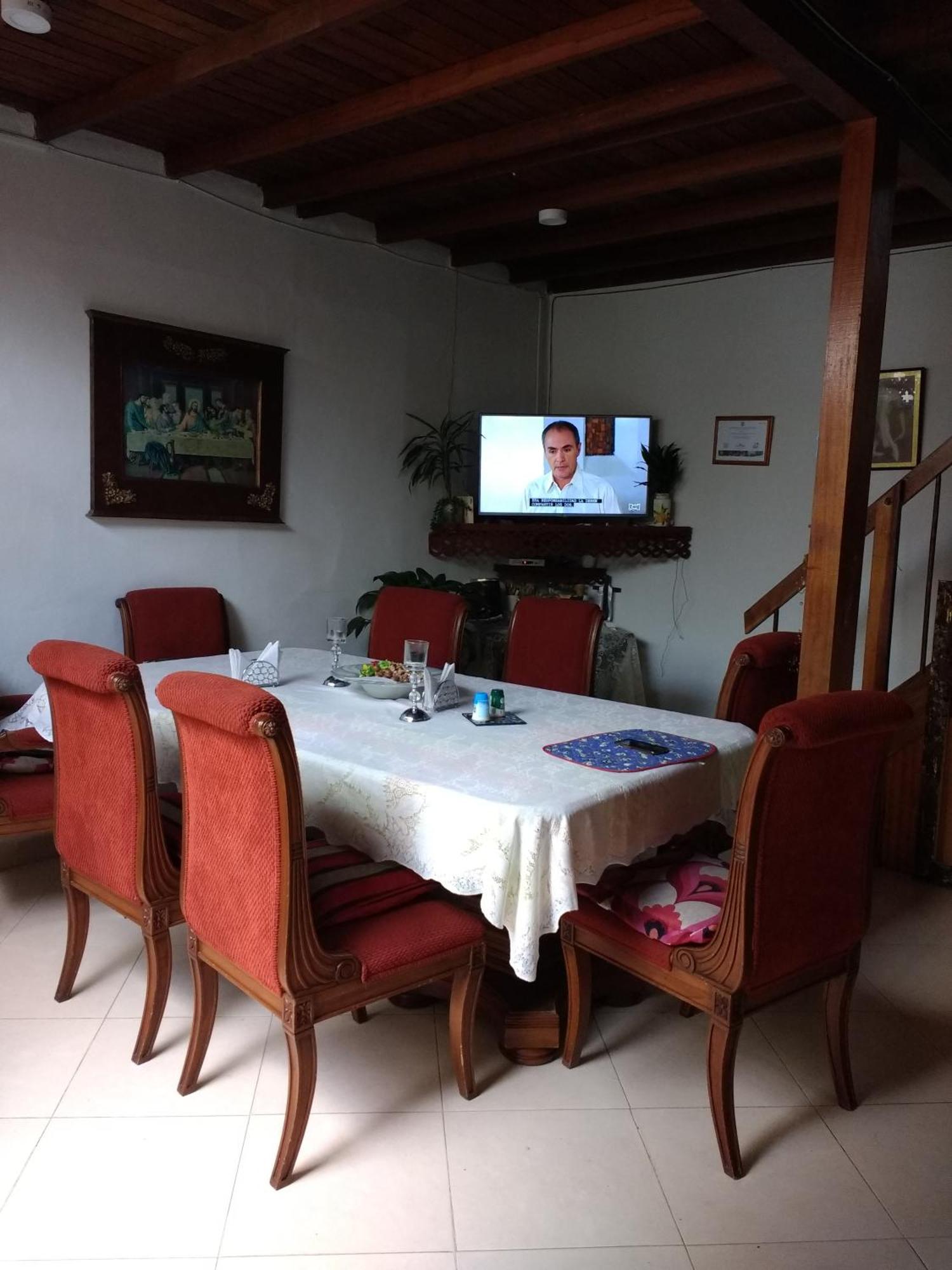 חרדין Hostal Famihotel Fundadores מראה חיצוני תמונה
